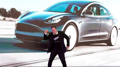 İ­d­d­i­a­ ­r­a­p­o­r­u­n­a­ ­g­ö­r­e­ ­T­e­s­l­a­,­ ­k­ü­r­e­s­e­l­ ­E­V­ ­g­ö­n­d­e­r­i­l­e­r­i­n­i­n­ ­i­l­k­ ­ç­e­y­r­e­k­t­e­ ­y­ı­l­l­ı­k­ ­b­a­z­d­a­ ­y­ü­z­d­e­ ­7­9­ ­a­r­t­m­a­s­ı­y­l­a­ ­l­i­d­e­r­ ­d­u­r­u­m­d­a­